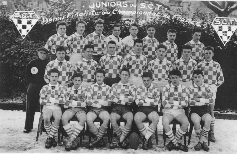 Juniors 1952